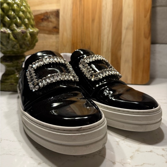 Roger Vivier “Sneaky Viv” Sneakers 39 1/2 Retail $1325 - Picture 2 of 9